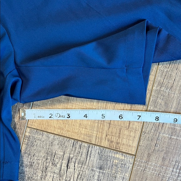 Lady Hagen Blue Golf Shorts Size 8 - Picture 9 of 9